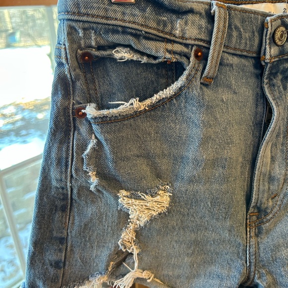 Abercrombie & Fitch high rise mom short size 25 - Picture 2 of 9